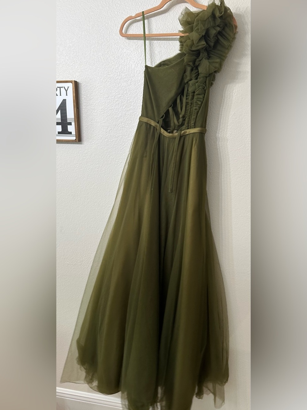 Olive Green One Shoulder Ruffle Tulle Long Evening Gown Dress